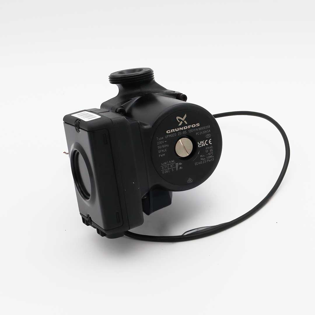 30-002C Grundfos Type UPM GEO 25-85-130